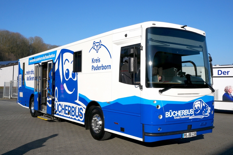 Der Bücherbus rollt los! © Kreis Paderborn, Diana Ramme